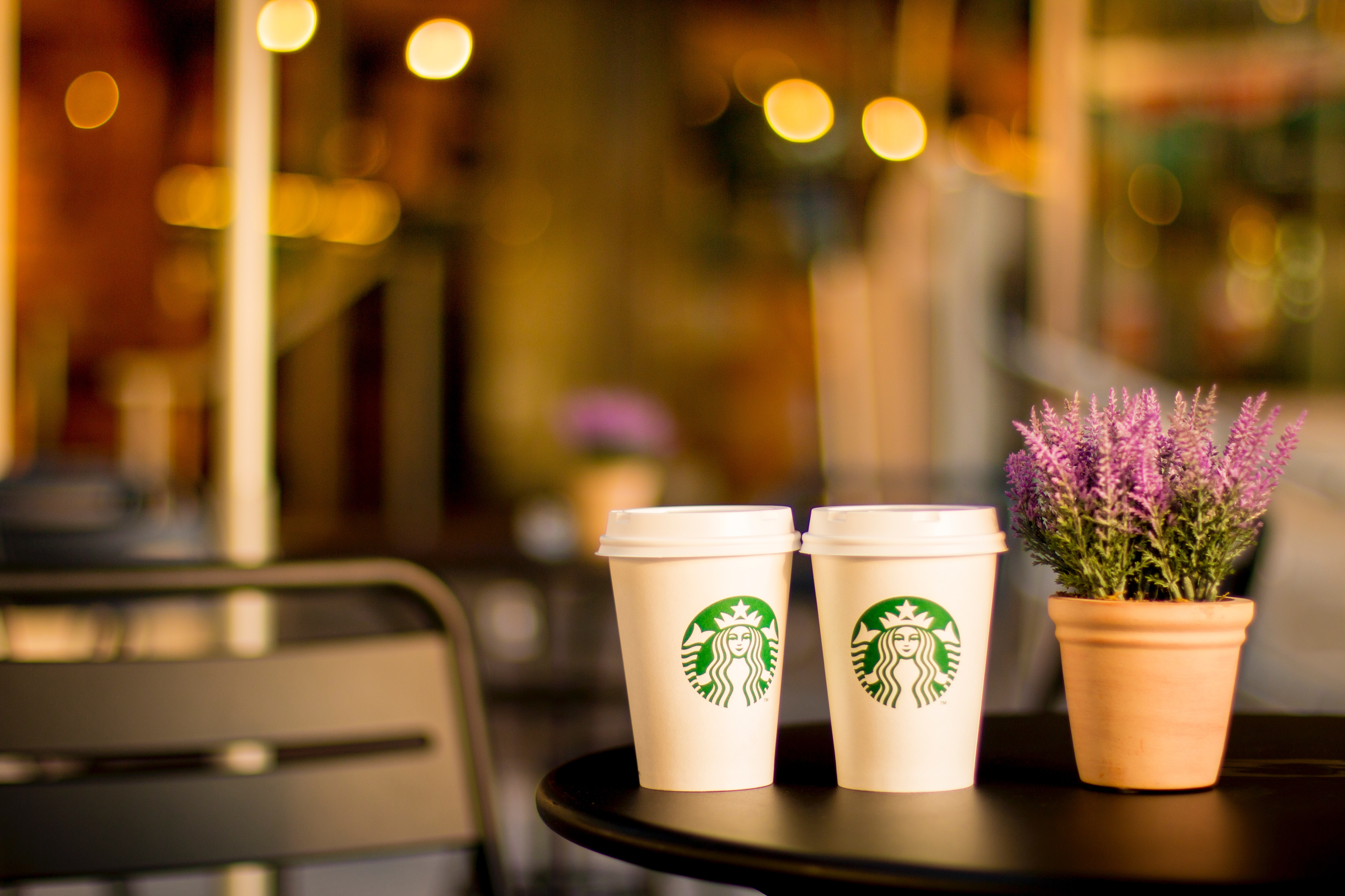 Te explico la diferencia entre marketing, branding y marca personal utilizando Starbucks